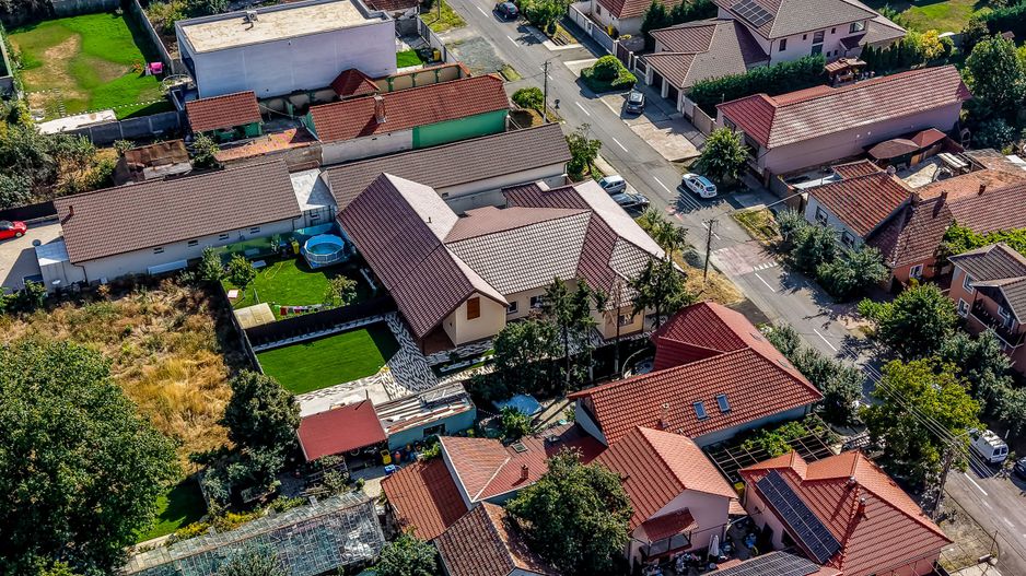 Casă gata de mutat în Aradul Nou, renovată complet (2026) - Poză 18