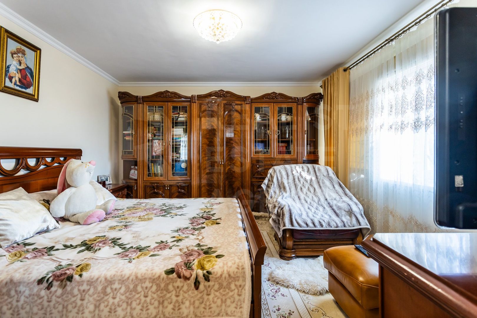 Vânzare casă de lux, 700 mp + 22 ari, situată în Tohatin - Poză 16