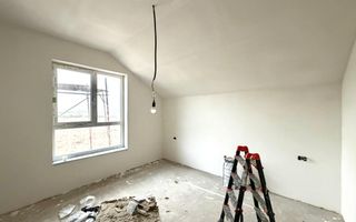 Super pret - Duplex cu 4 camere - teren generos  |Sǎcǎlaz| - Poză 1