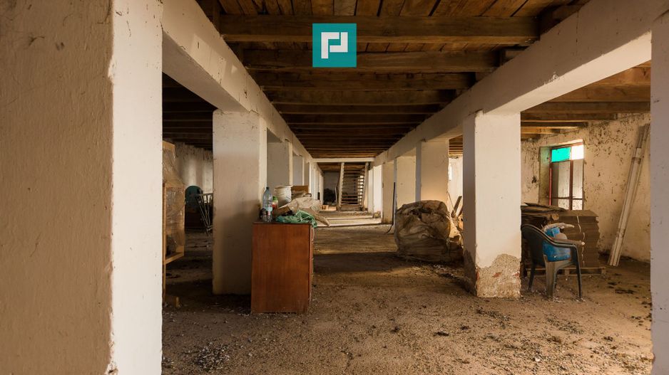 Hală industrială cu teren generos în Zărand, Arad - Poză 18