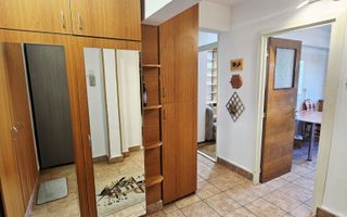Apartament 2 camere Ultracentral, mobilat, utilat, decomandat - Poză 8