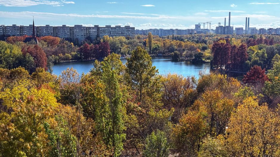 Centrala Proprie Renovat complet 2025 mobilat vedere parc Metrou Titan - Poză 5