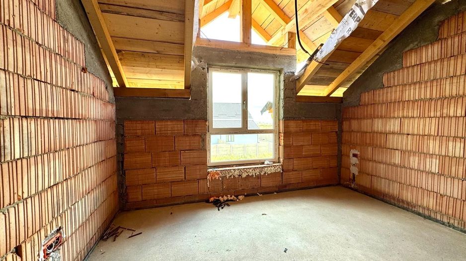 Super pret - Duplex cu 4 camere - teren generos  |Sǎcǎlaz| - Poză 8