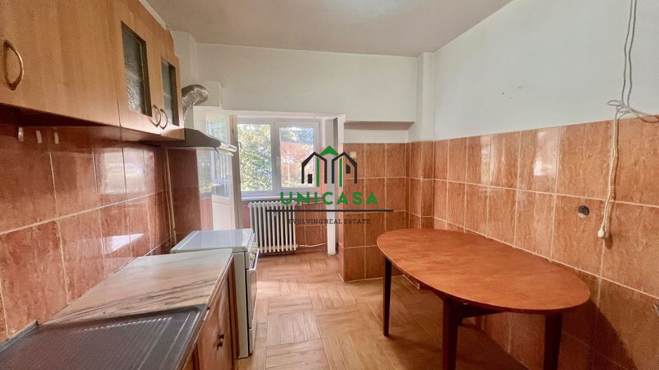 Apartament 3 camere /Calea lui Traian/Etaj 1/4 - Poză 2