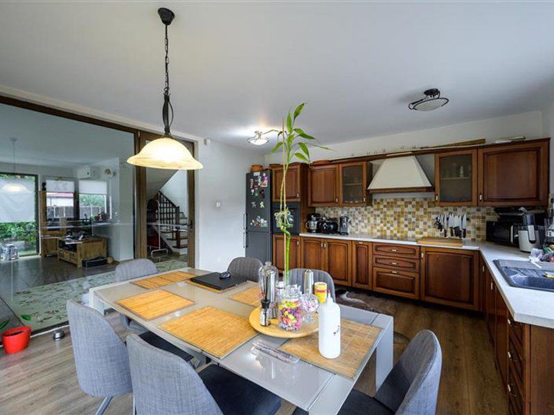 Casa individuala, 190 MP, Floresti, Strada Florilor - Poză 3