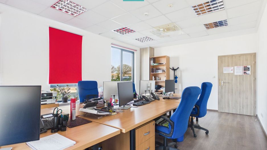 Spatiu Birour de inchiriat Zona Micalaca - Poză 1