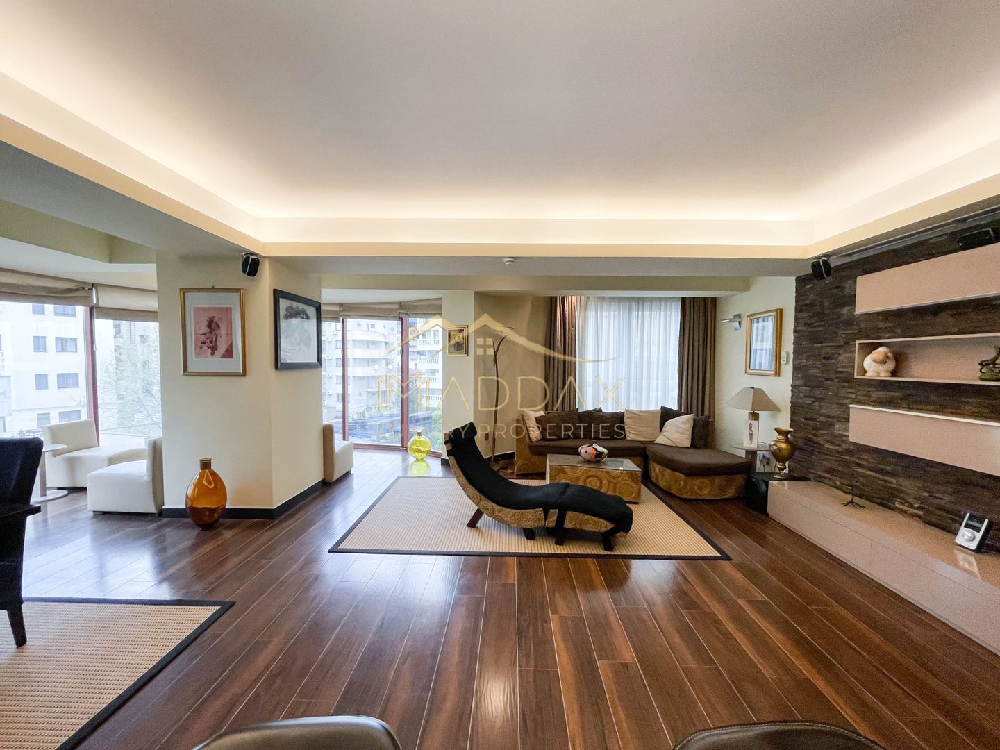 3 rooms apartment *150 SQM*// Fully Furnished / Underground Parking // Herastrau - Poză 8