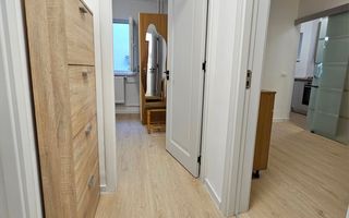 2 camere decomandat, modern| Parcare | 5 min metrou Apărătorii Patriei - Poză 1