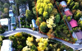 Teren intravilan 2020 mp | Breaza | Zonă centrală - Poză 1