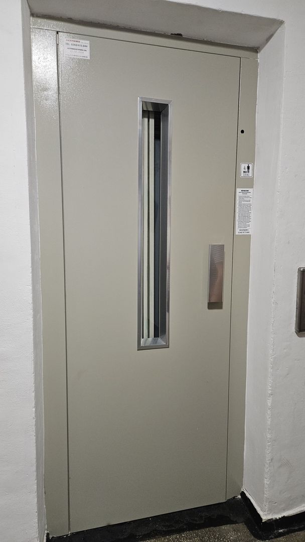 Spitalul Judetean-Zizinului garsoniera in bloc apartamente - Poză 4