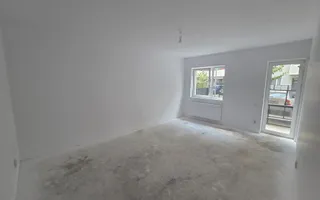 Apartament 3 camere cu curte proprie, aproape de metrou Berceni - Poză 13