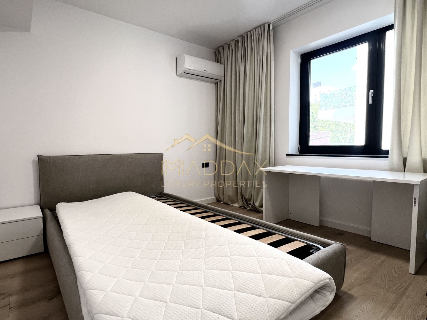 Apartament LUX**4 Camere**Parcare inclusa//Metrou Aviatorilor-Herastrau - Poză 8
