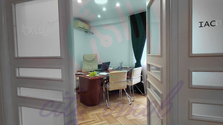 Interbelic 1934 | 4 camere, 4 balcoane, centrala | Piata Sf. Stefan - Poză 12