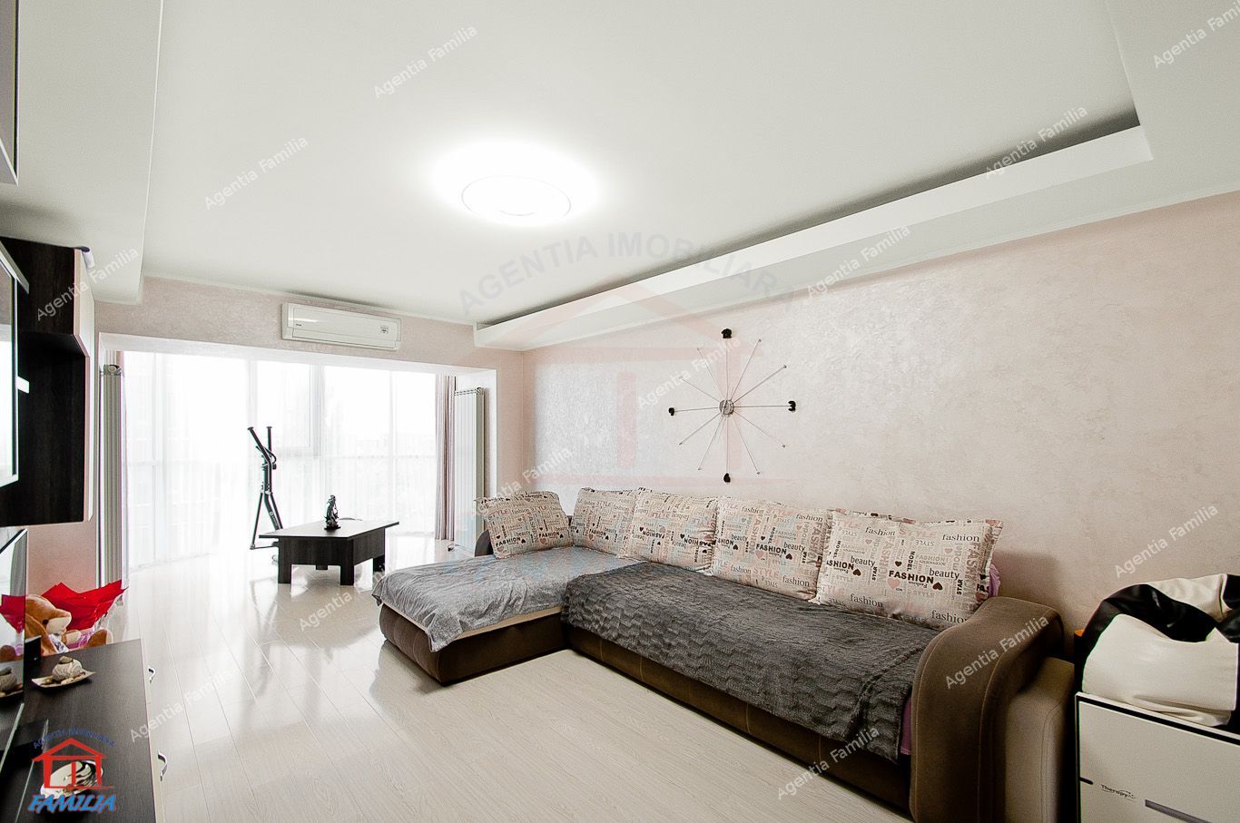 Apartament modern cu vedere spre Dunăre – de vânzare | 135.000 € - Poză 1