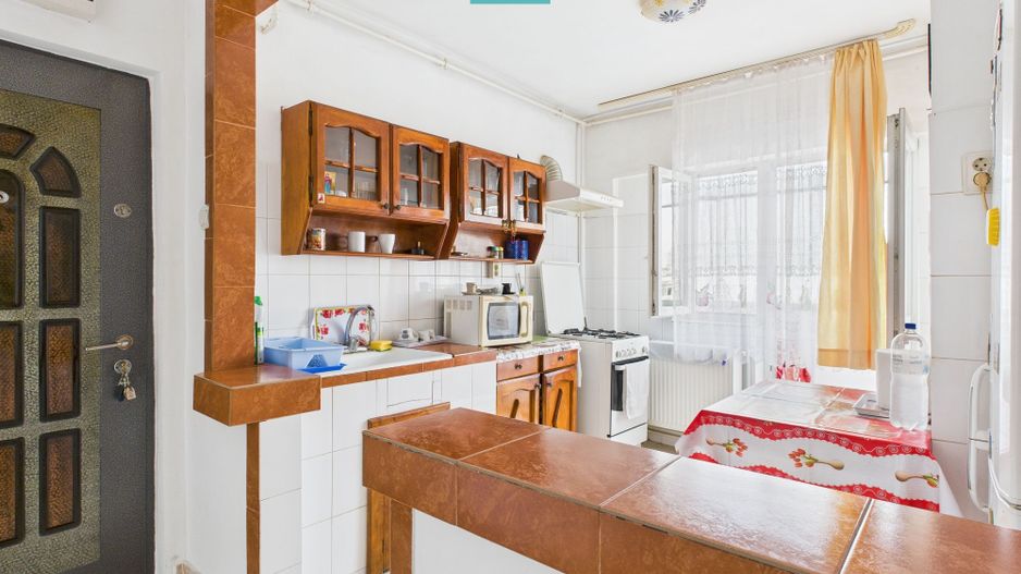 Apartament decomandat cu 2 camere în Aradul Nou - Poză 9