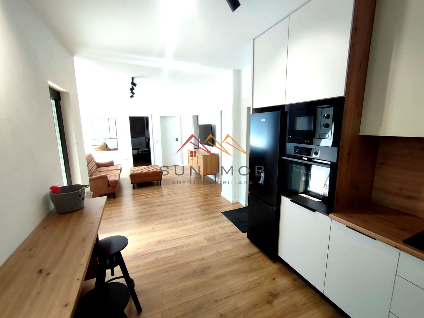 APARTAMENT 3 CAMERE | PRIMA ÎNCHIRIERE | MOBILAT ȘI UTILAT | CÂMPINA - Poză 4