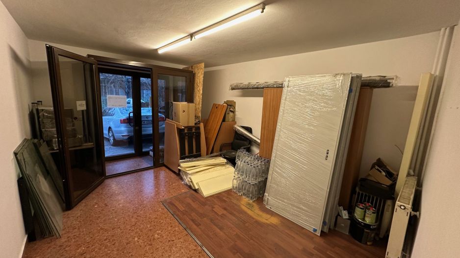 Cladire pretabila spațiu birouri/ clinica - Poză 28