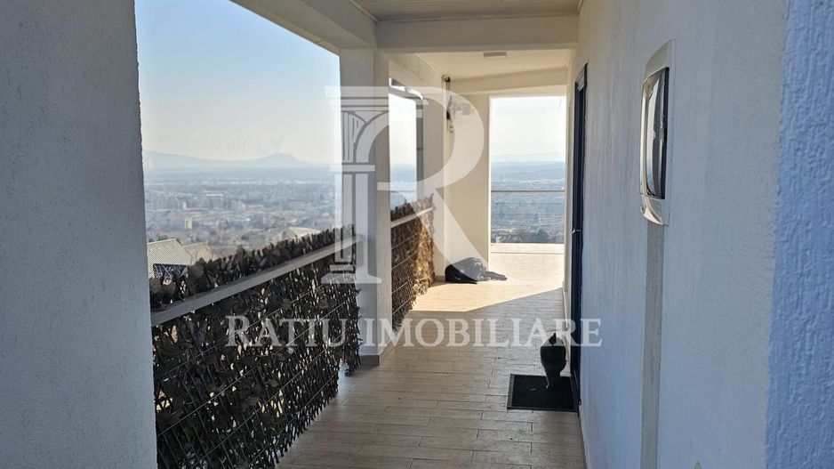 Casa moderna | 2 terase | Vedere Panoramica | Deva | - Poză 25