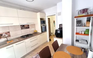 Apartament cu 4 camere si parcare cu C.F. - Poză 14