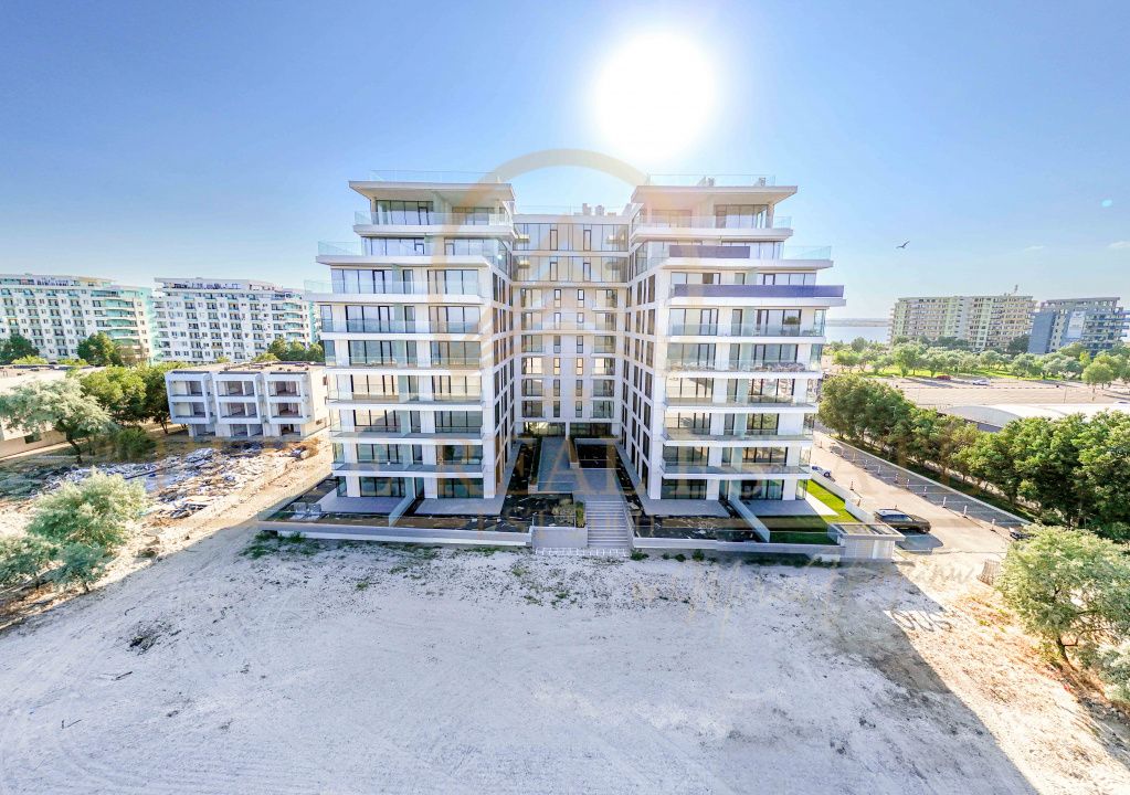 Stațiunea Mamaia - Vânzare apartament cu 2 camere, 2 bai si terasa de 47 mp. - Poză 20
