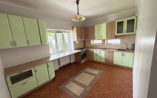 Chirie, casă, 2 nivele, 5 camere, str-la Nucarilor, Telecentru - Poză 2