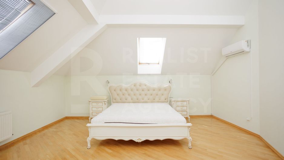 Chirie, casă, 6 camere, Strada Trifan Baltă, Centru - Poză 21