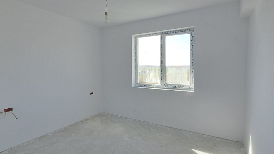 Dragomiresti Deal, casa individuala P+1+M, utilitati, stb la 700 metri - Poză 11