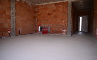 Sanandrei, Duplex pe PArter , 3 Dormitoare, 2 bai, Dresing, Perete Dublu - Poză 9