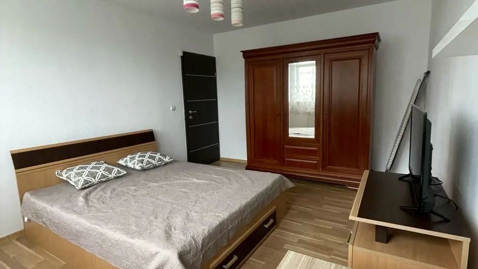 Apartament 2 camere mobilat- Zona Drumul Belsugului - Poză 2