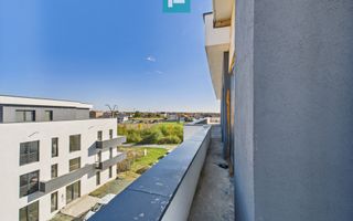 Penthouse cu lift privat și terasă mare în Ghiroda - Poză 11