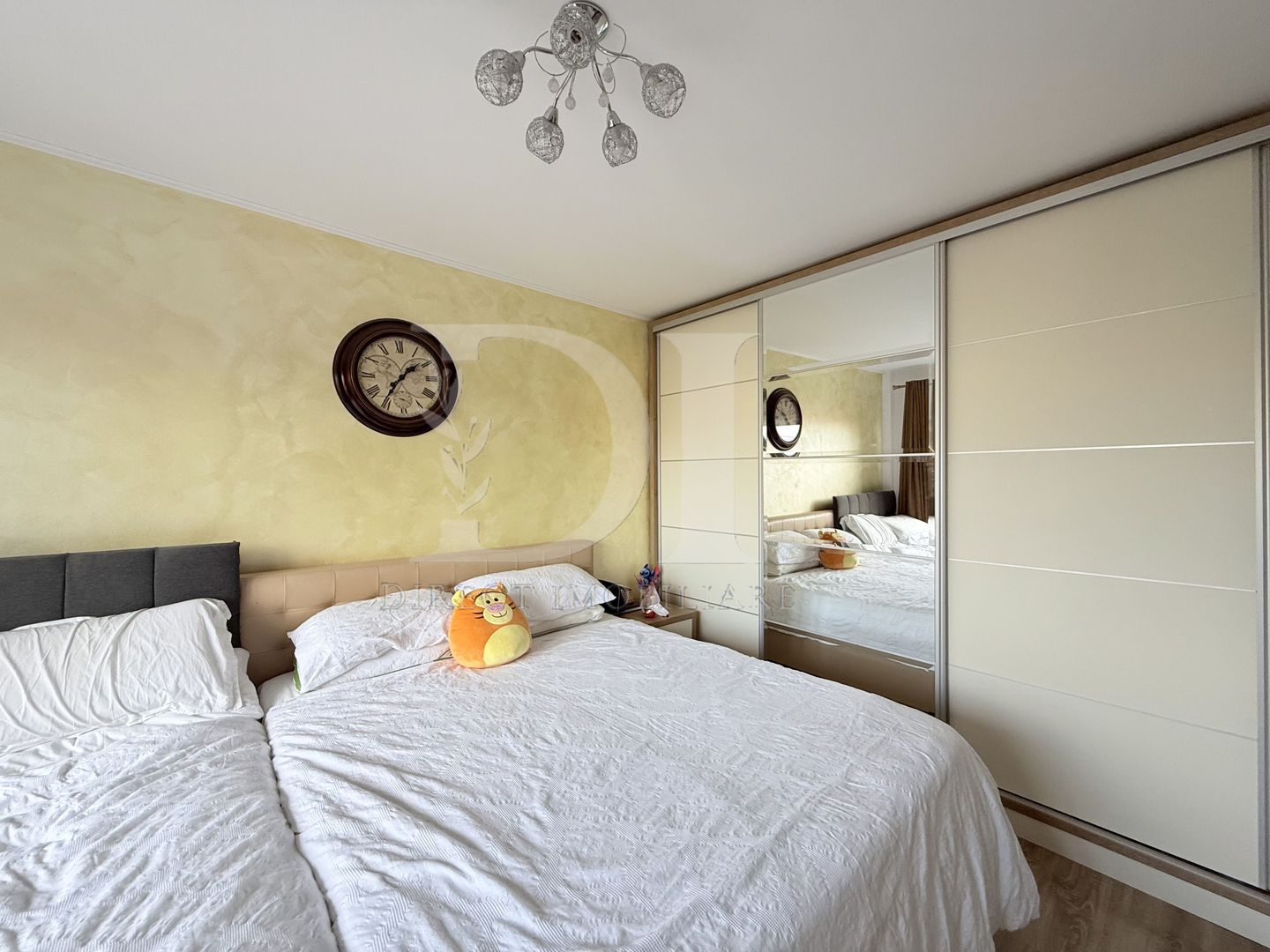 Apartament la cheie / etaj intermediar / Zona Florilor - Poză 7