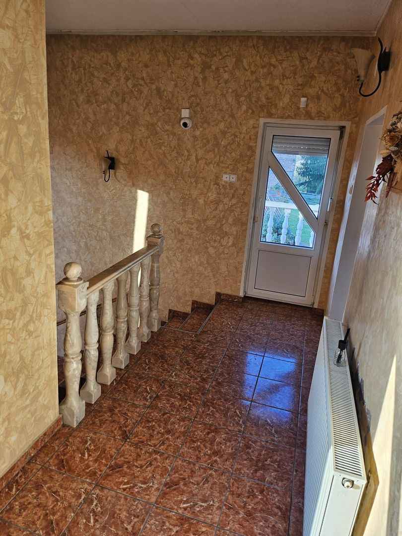 Ag EUROPA vinde casa individuala zona DARA cu 5 cam si teren 4ari. - Poză 15