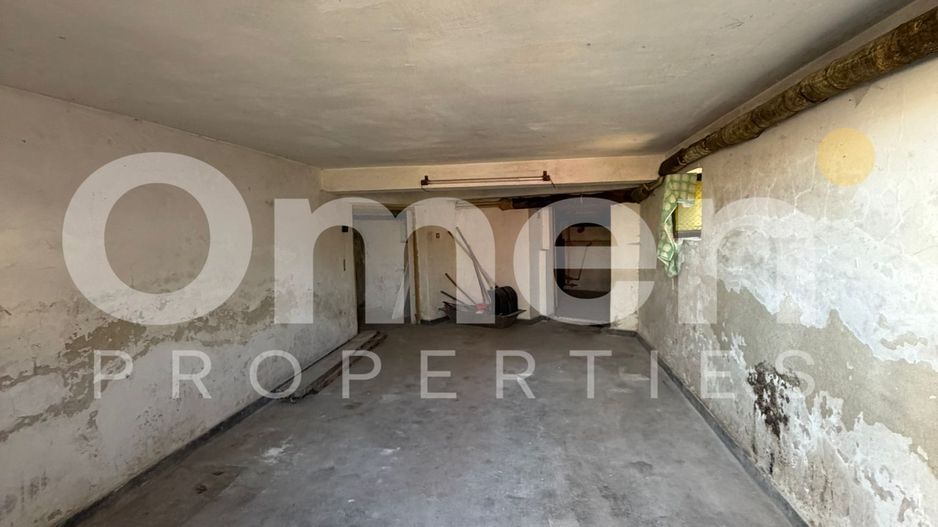 Casa de vanzare cu 446 mp teren si garaj, situata in zona centrala - Poză 11