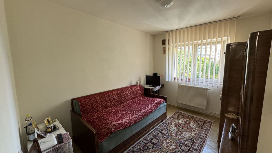 Apartament decomandat cu 3 camere in Centrul Civic, strada Mihai Viteazul - Poză 12