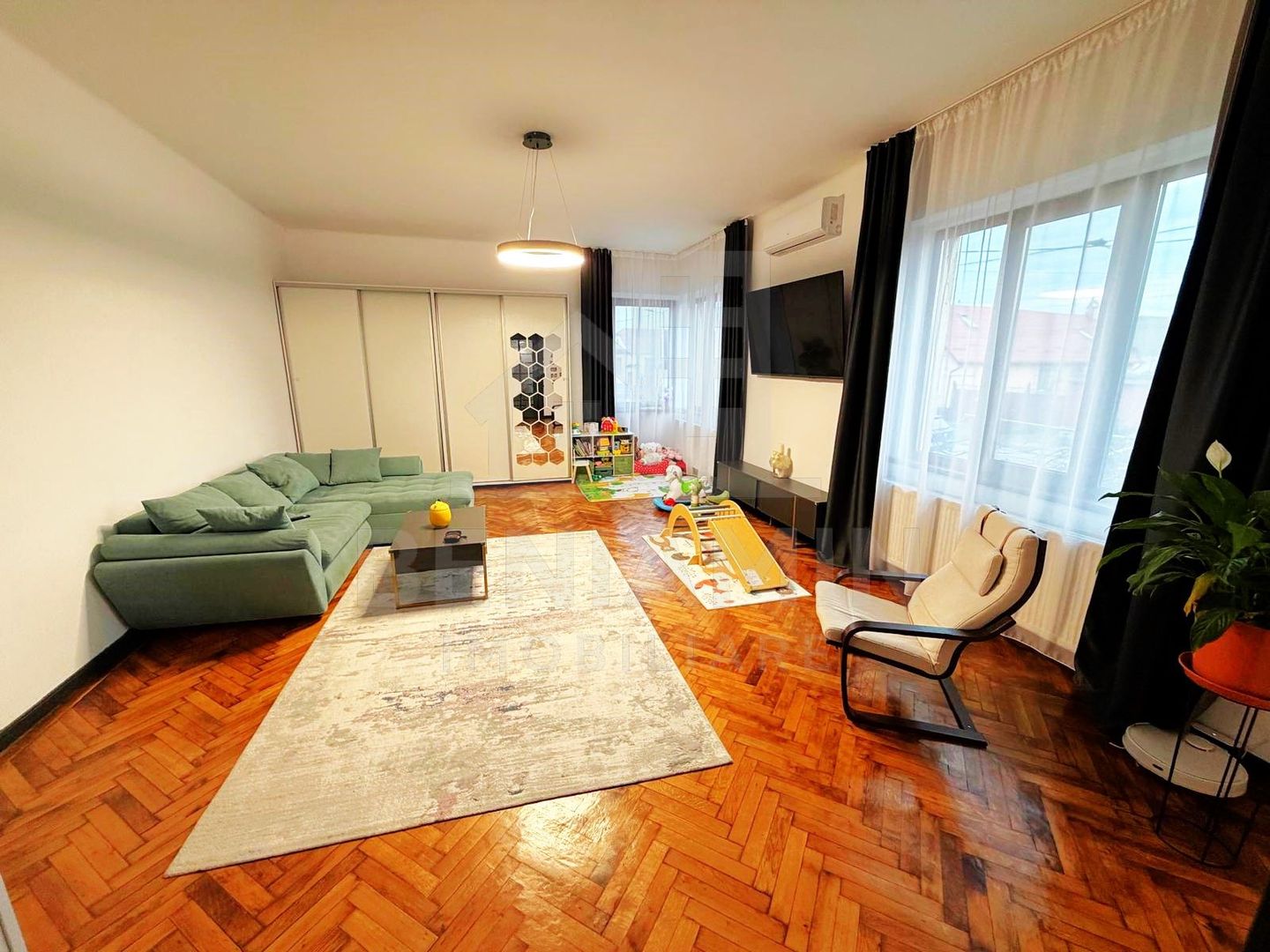 Casa Saseasca-100mp-Teren 455mp-Toate utilitatile-zona centrala Bod - Poză 1