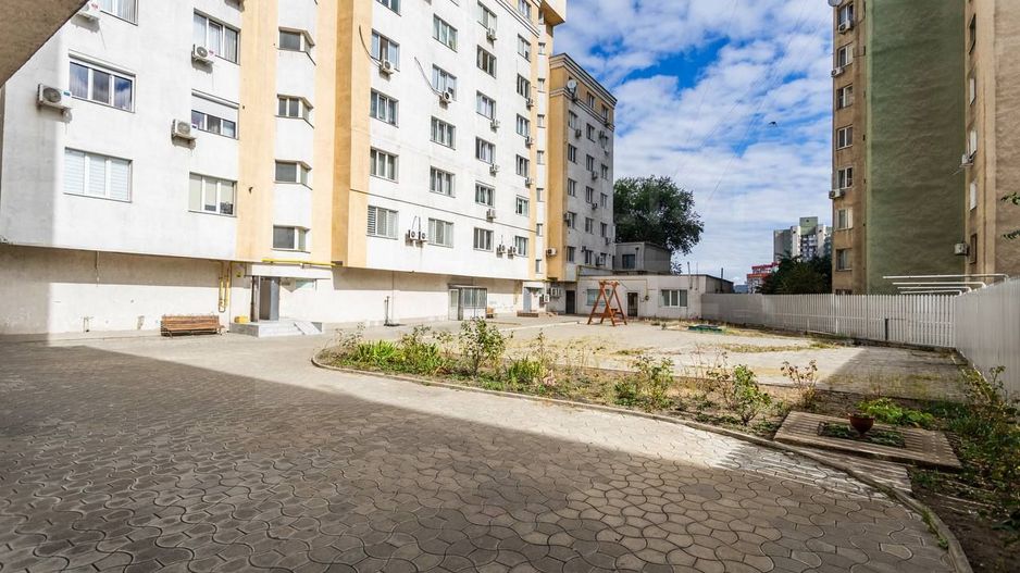 Chirie, apartament, 3 camere, strada Ismail , Centru. - Poză 15