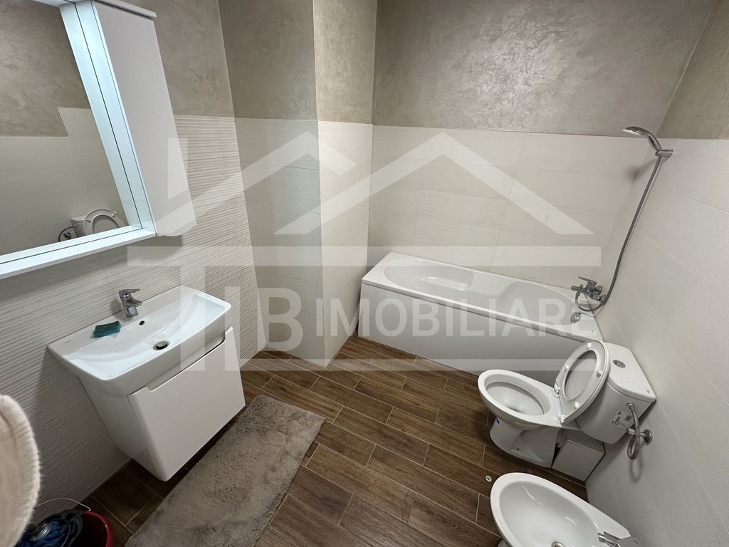 Apartament cu 3 camere, 77mp, parcare, Zona Concept 9 - Poză 8