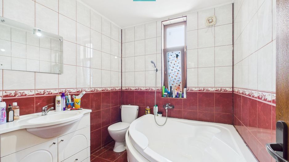 Casă individuală în Săcălaz - 2063 mp teren - Poză 14