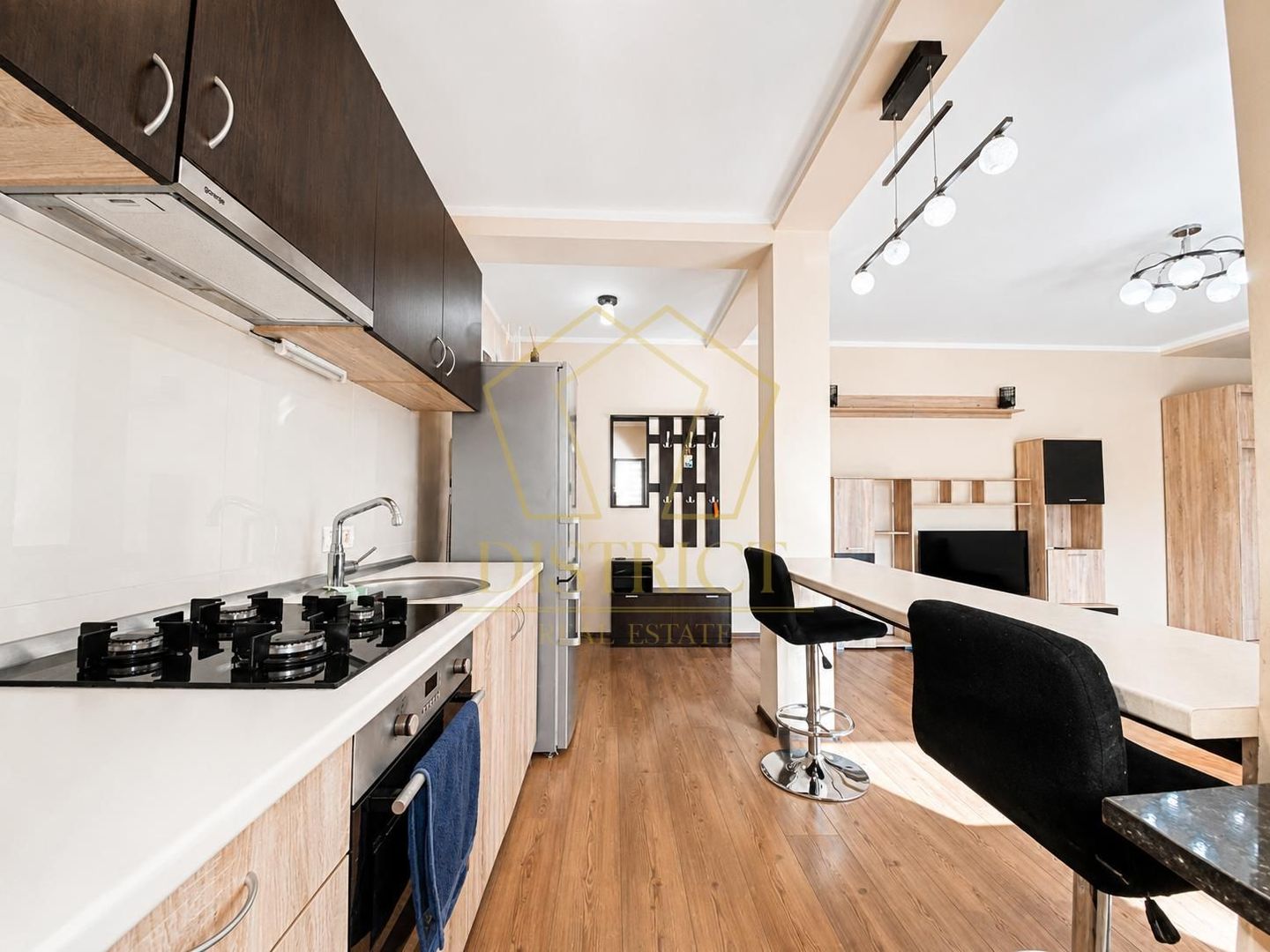 Apartament cu 2 camere | Dumbravita - Poză 7