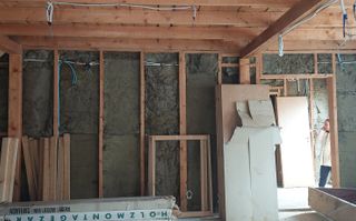 CASĂ INDIVIDUALĂ LA GRI 4CAMERE \RUSCA MONTANĂ \JUD.CS - Poză 9