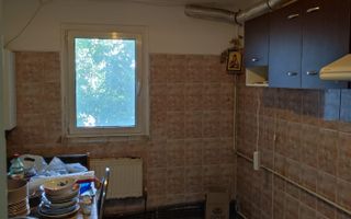 Apartament cu 4 camere/ Decomandat/  74 mp/ Dancu - Poză 4