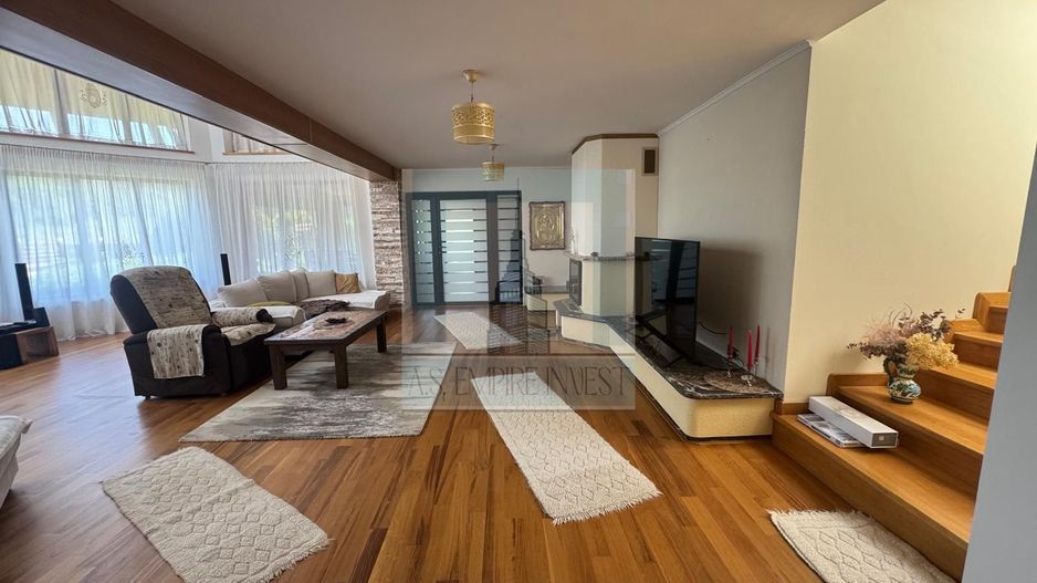 Casa/Vila deosebita 11 camere mobilata-utilata LUX -zona Hoghiz/Brasov - Poză 5