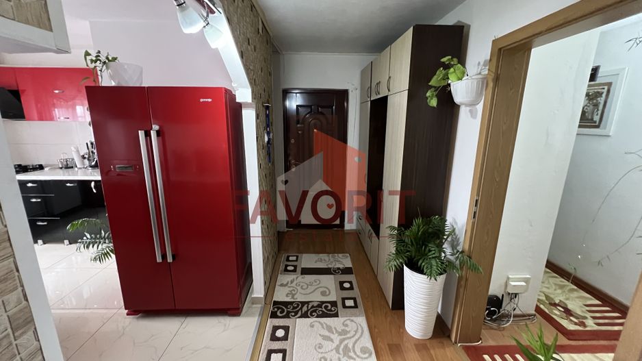 Apartament 4 camere decomandat | Boxa la subsol | Girocului-Fratelia - Poză 7