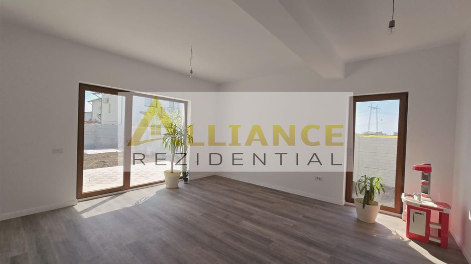 Vila individuala- 5 camere- cartierul nou- 401mp teren - Poză 2