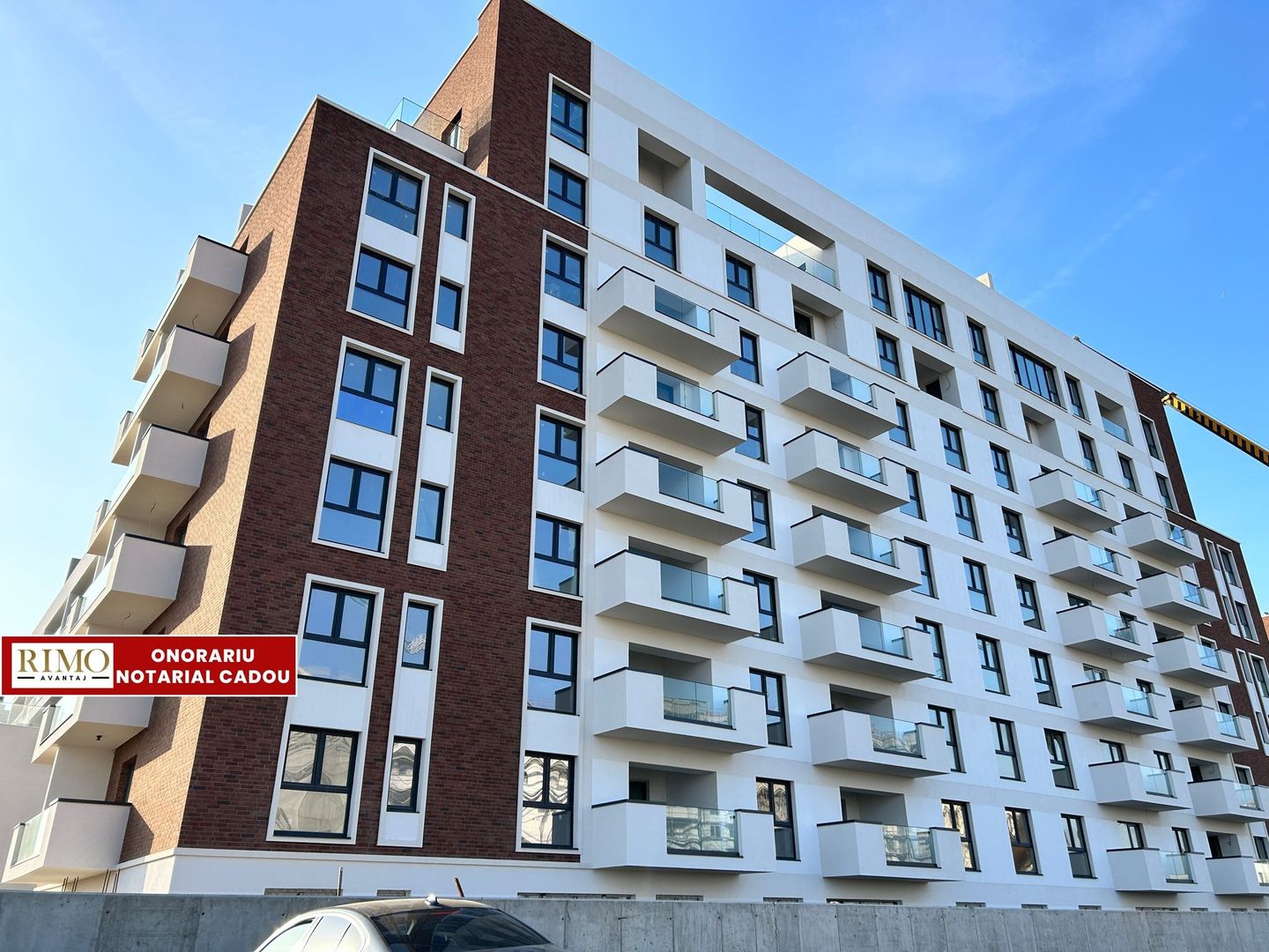 Crystal North - Poză 1