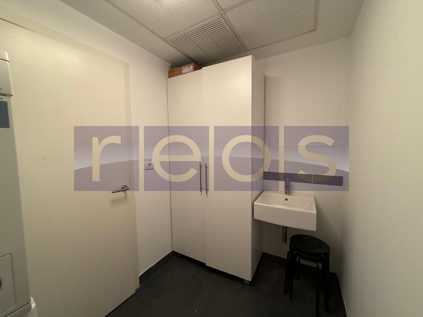 VANZARE PENTHOUSE DEOSEBIT 181MP | TERASA 280MP | MOBILAT - UTILAT LUX - Poză 26