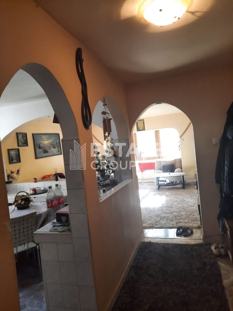 Apartament 3 camere, decomandat, parter - Poză 5