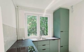 Apartament renovat, balcon mare, zonă verde liniștită, Iulius Mall. - Poză 1