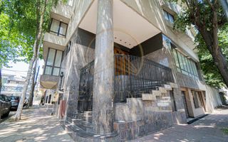 Ultracentral -Cladire impozanta  D+P+2E. - Poză 52