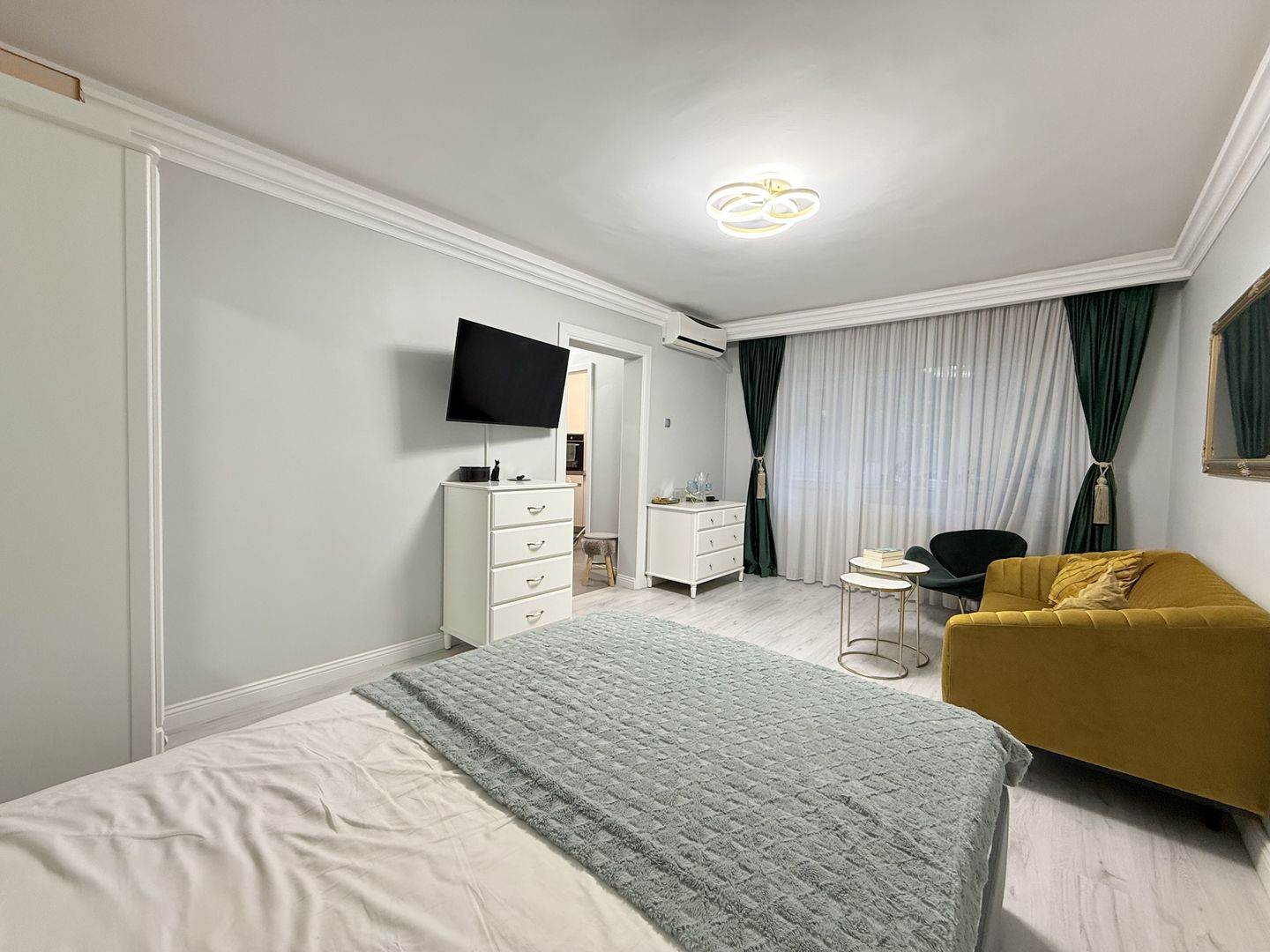 Garsoniera renovata complet | Dristor | Etaj 1 | Vedere spate - Poză 6